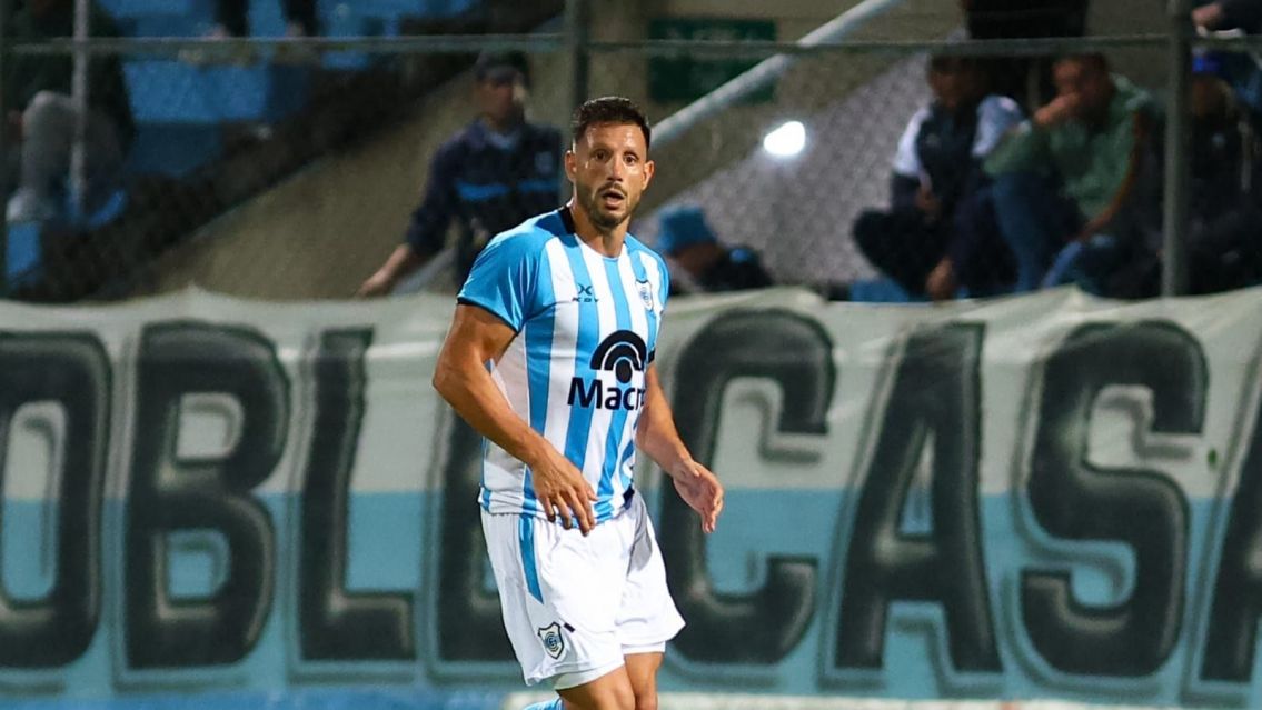 Picante declaración del capitán de Gimnasia: "Parece todo muy raro, estábamos haciendo un gran partido"