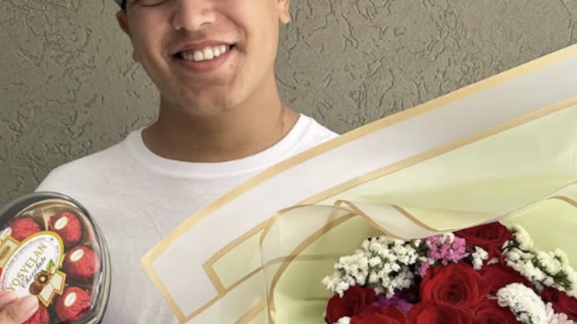 "Gracias por no dejarnos": Daniela Celis mostró lo que Thiago le regaló en su día