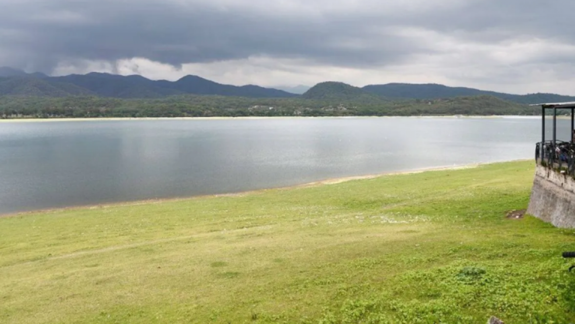 Cayeron los dos jujeños que vaciaban de peces el Dique La Ciénaga