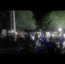 Se descompens&oacute; candidato norte&ntilde;o en el cierre de campa&ntilde;a y se fue en ambulancia