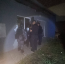 Caos en un barrio jujeño: una multitud quiso usurpar varias casas 