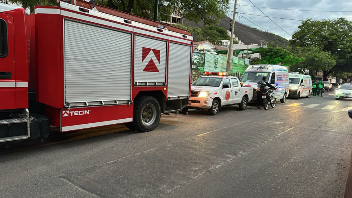 URGENTE: se derrumbó una obra en construcción y falleció un trabajador norteño