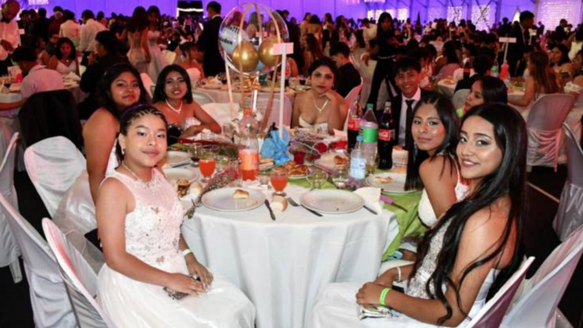 Estudiantes eligieron el menu para la Cena Blanca: qué comerán los chicos