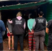 [HORROR] Detienen a una madre y a su abuela por hacerle vivir un calvario a su hijita