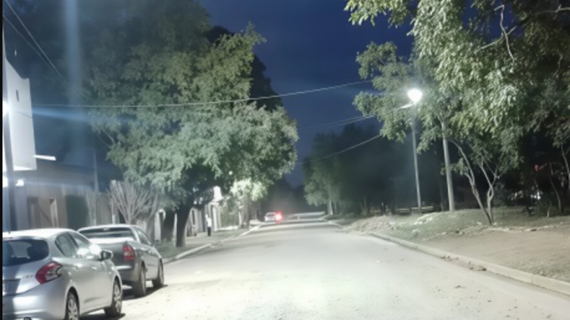 San Pedro de Jujuy avanza con el recambio de luminaria LED en varios barrios
