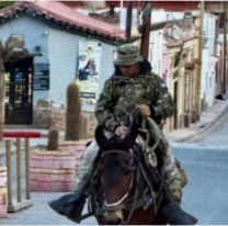 Logística especial para llevar las urnas a escuelas de difícil acceso en Tilcara