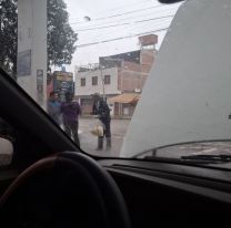 Coronel Arias: abuelito sali&oacute; temprano a vender pochoclos en la estaci&oacute;n de servicio