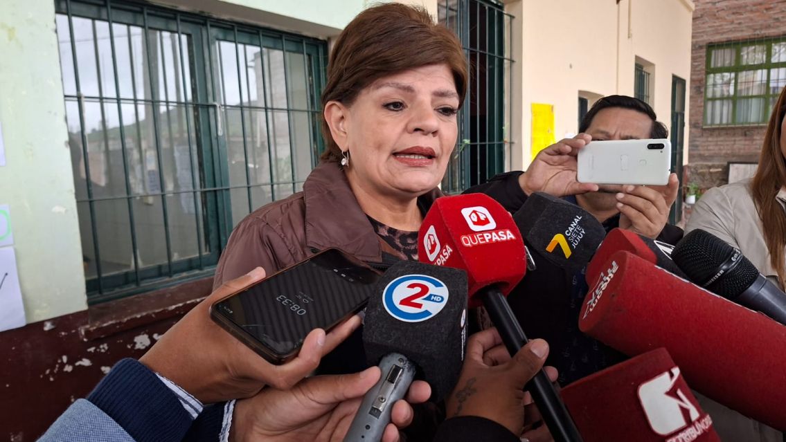 María Inés Zigarán votó y pidió "cuidar la democracia"