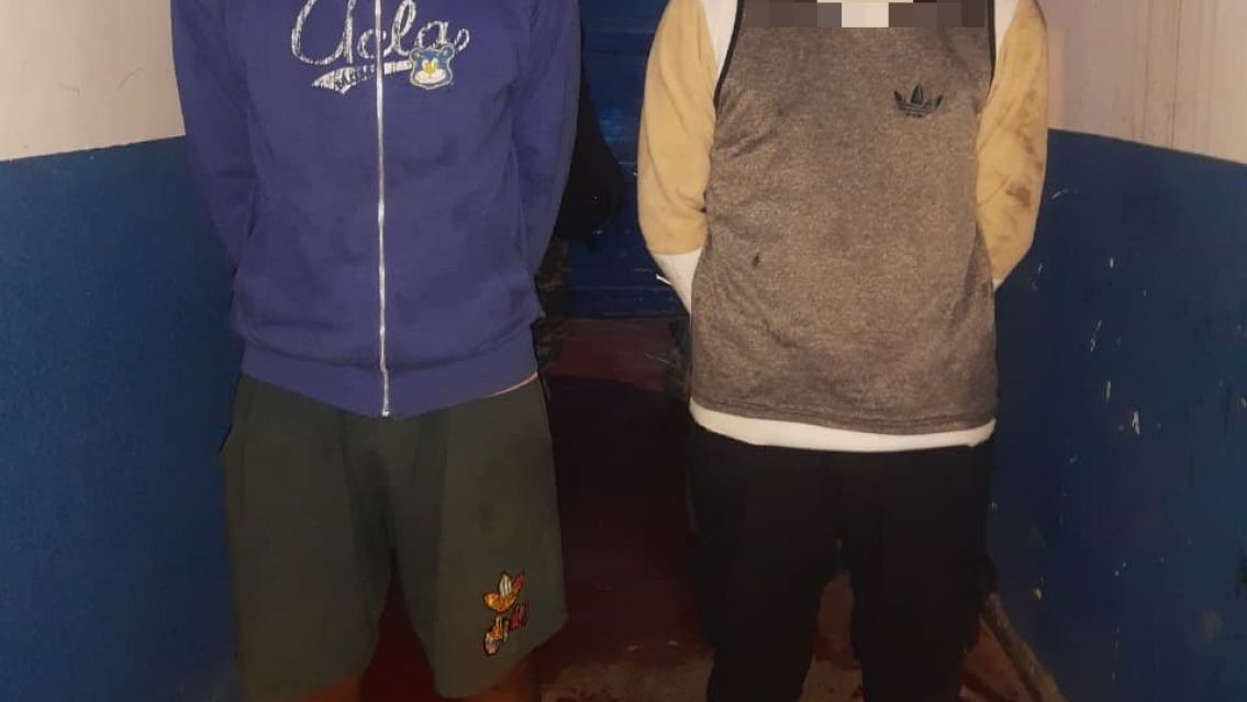 Infantería atrapó a dos sujetos con antecedentes cuando merodeaban en Cuyaya