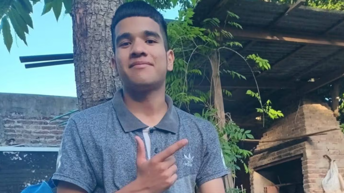 "Te dejamos solo": terrible confesión de los seres queridos del chico que apareció muerto