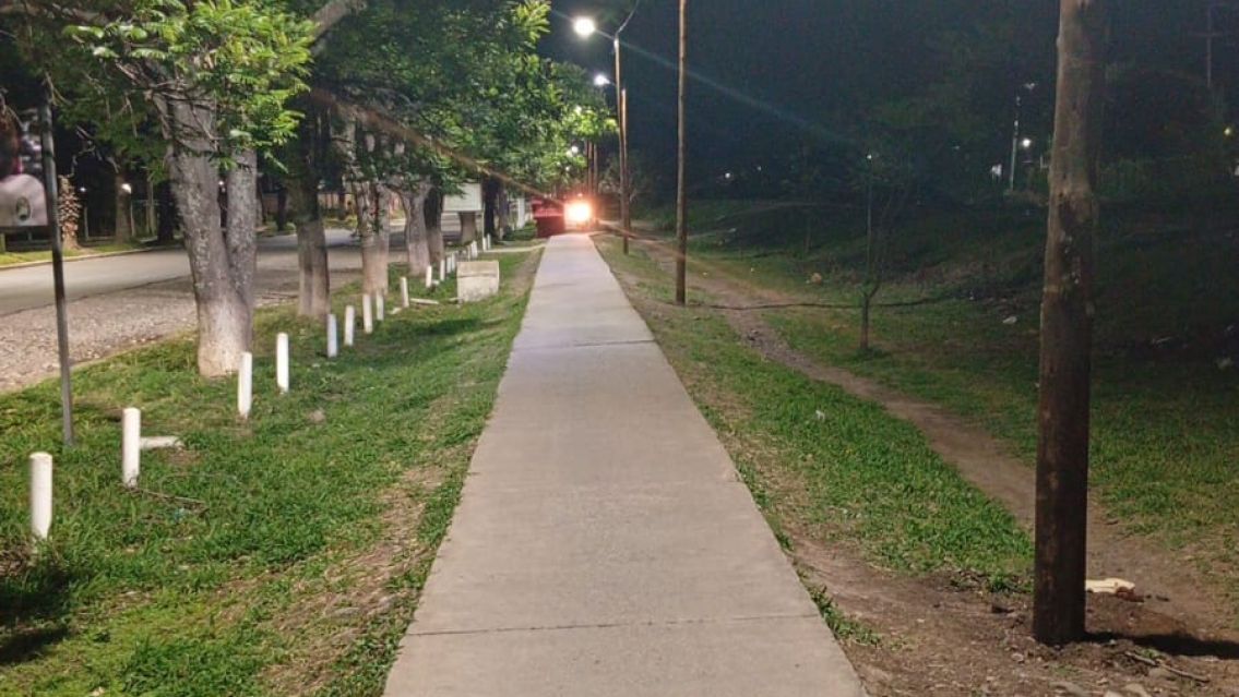 Así quedó la nueva iluminación en la bicisenda de Perico