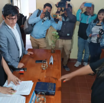 ¡ESCÁNDALO en Monterrico! Edil asumió 5 meses tarde y tildó de "inútiles" a sus pares