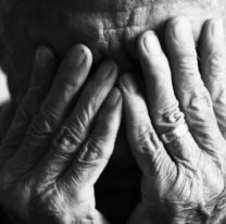 "Era un ahorrito que ten&iacute;a": golpearon con un palo a un abuelo en su casa y se robaron plata