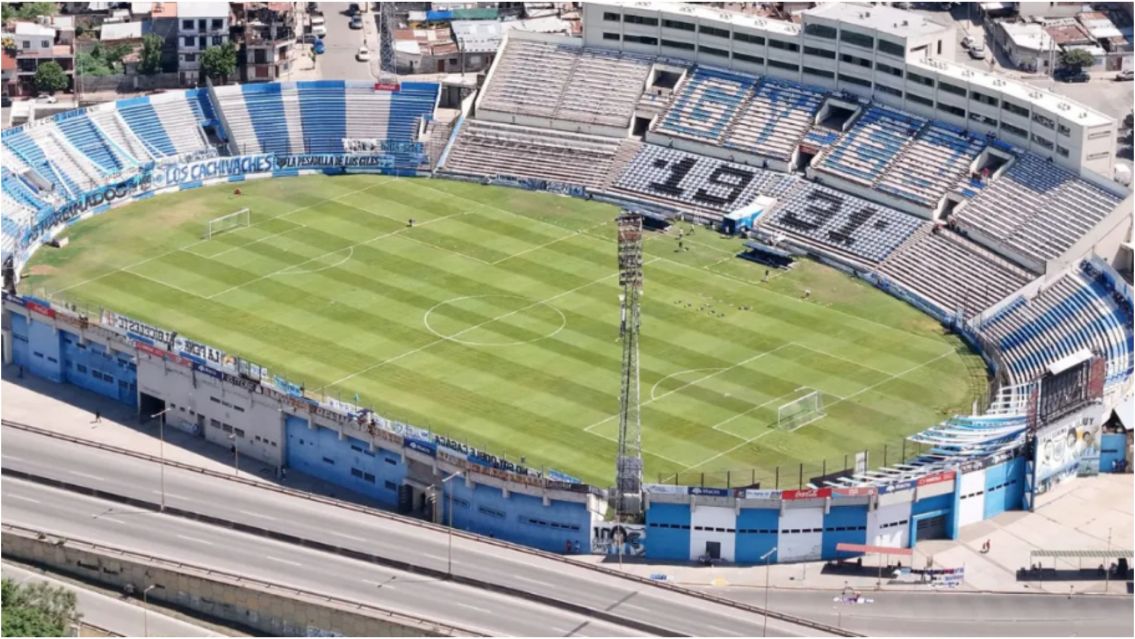 Homenaje especial a los exjugadores de Gimnasia en el Día de los Fieles Difuntos