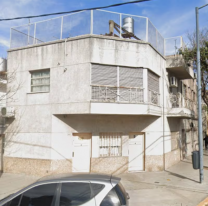 Detuvieron al hombre que encontr&oacute; muerta a su esposa: investigan si fue un crimen