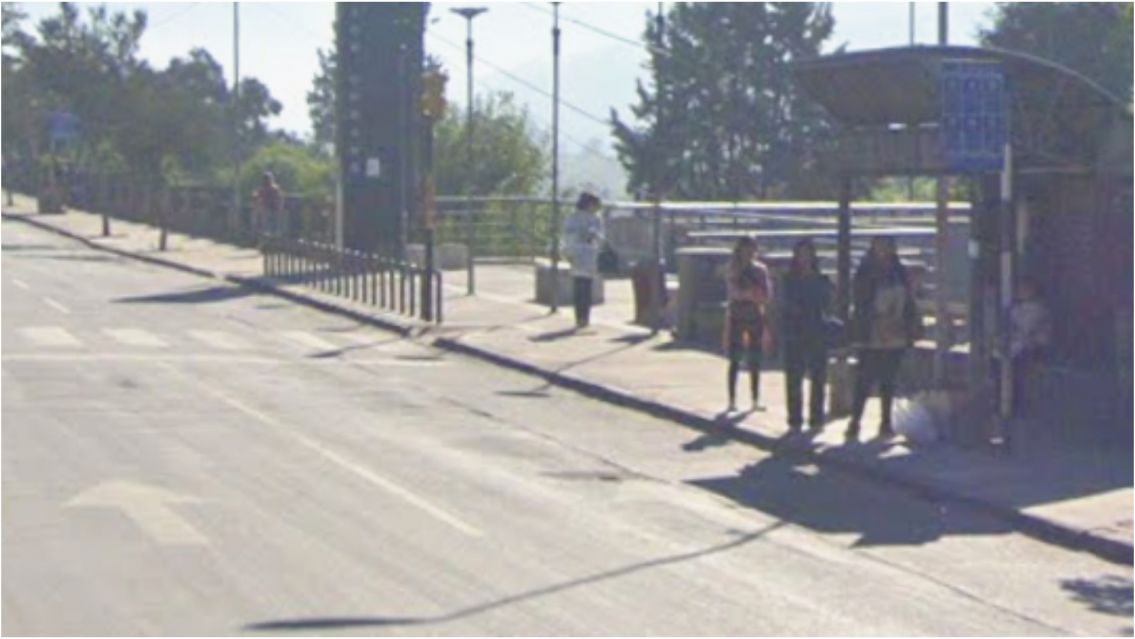 Jujeño fue atrapado vendiendo droga en una parada de bondi del centro