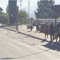 Jujeño fue atrapado vendiendo droga en una parada de bondi del centro