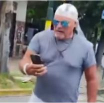 Re caliente: Alfa se cruzó con un motociclista y casi termina a las piñas