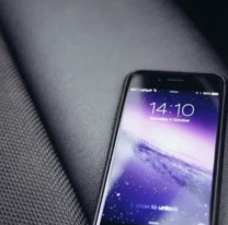 Encontró un Iphone en el asiento de atrás de un auto y el desenlace emociona