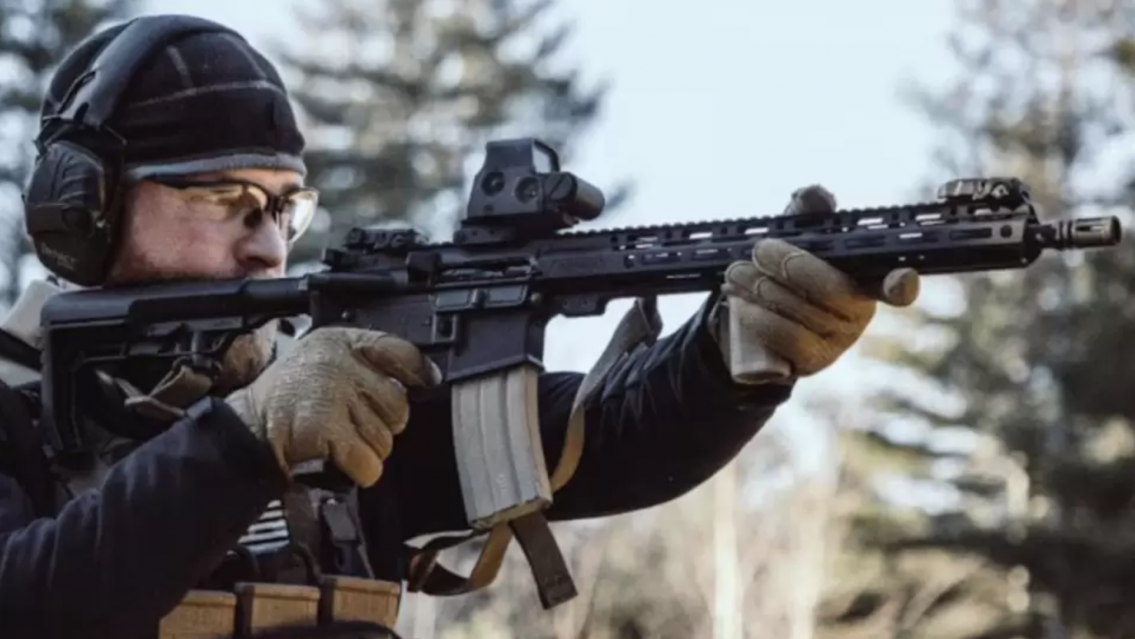 El Gobierno habilitó la compra y tenencia de armas semiautomáticas a civiles: los requisitos