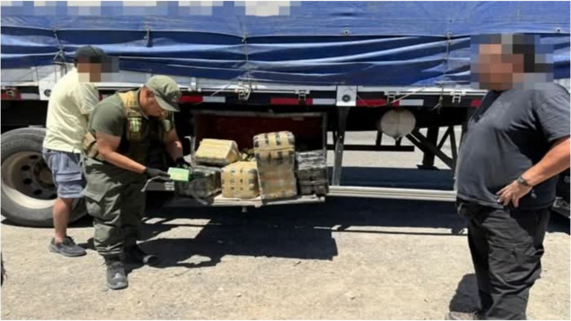 Cayó un camión que salió de Palpalá con más de 300 kilos de hojas de coca