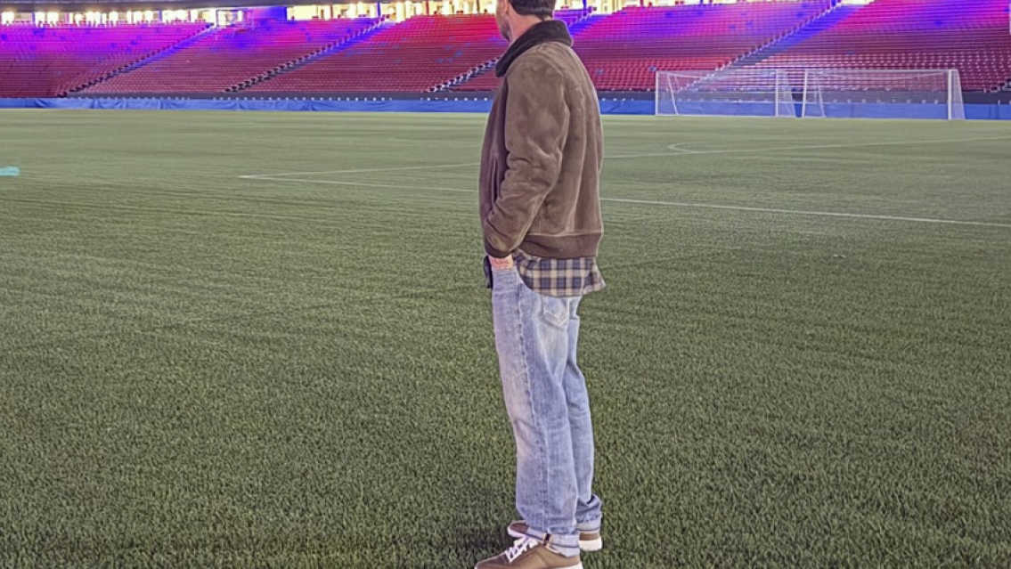 Messi al Barcelona: aparecieron fotos de noche en la cancha y un pedido, "ojalá algún día pueda volver"