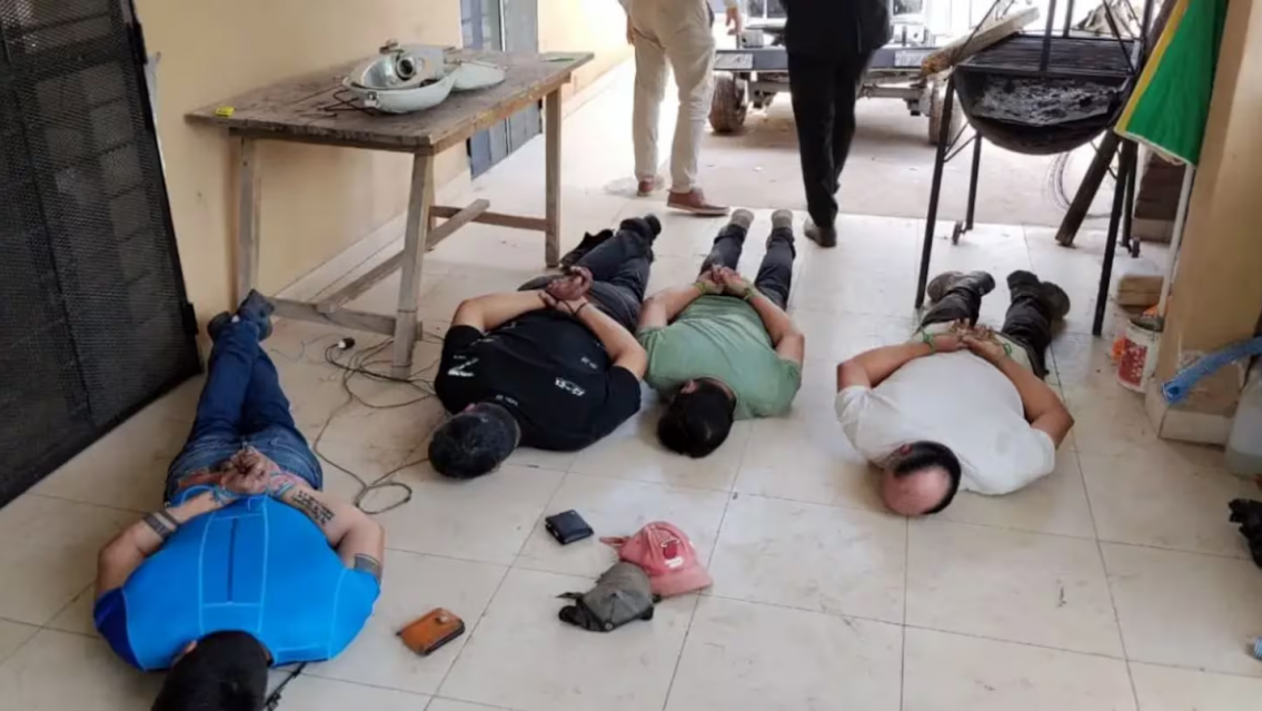 Presos norte�os sal�an en libertad a cambio de "trabajos de alba�iler�a"