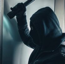 Violento asalto de noche: banda armada vestida de policía horrorizó a una familia jujeña