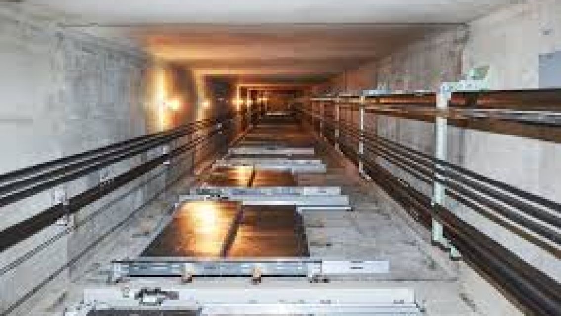 Un bebé de un año murió tras caer por el hueco de un ascensor en un edificio