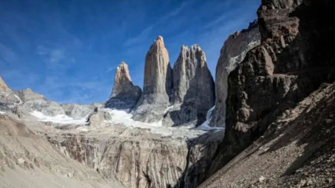 Dos turistas murieron y hay siete desaparecidos en la Cordillera