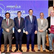 Sadir viaja a la última reunión del año entre gobernadores del Norte Grande