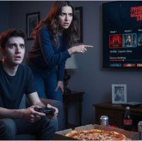 Stranger Things lo mandó al frente: así le dieron la cana a un salteño que era infiel