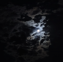Guarda que se pone negro el cielo y se viene el agua: cuándo llueve en Jujuy
