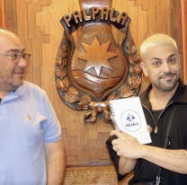 "Para esto sí hay plata": critican al intendente Rivarola por contratar a famoso bailarín