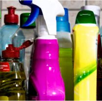 Ni se te ocurra limpiar con estos productos: ANMAT prohibió una reconocida marca