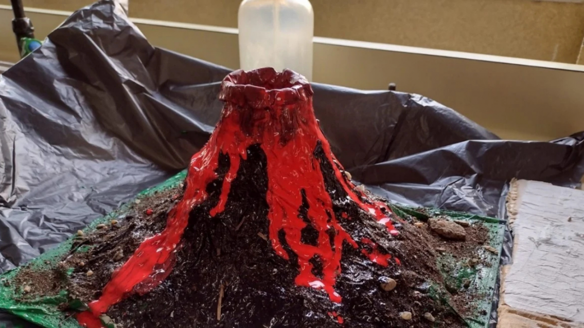 Experimento en la escuela sali� re mal: nenita de 10 a�os est� en terapia