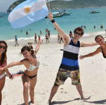 Siete de cada diez argentinos eligen Brasil por ser más "barato" que Argentina