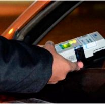 Casi revienta el alcoholímetro: jujeño escapó del control pero igual lo atraparon