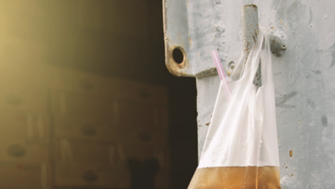 Es furor: para qué sirve colgar una bolsita con canela en la puerta