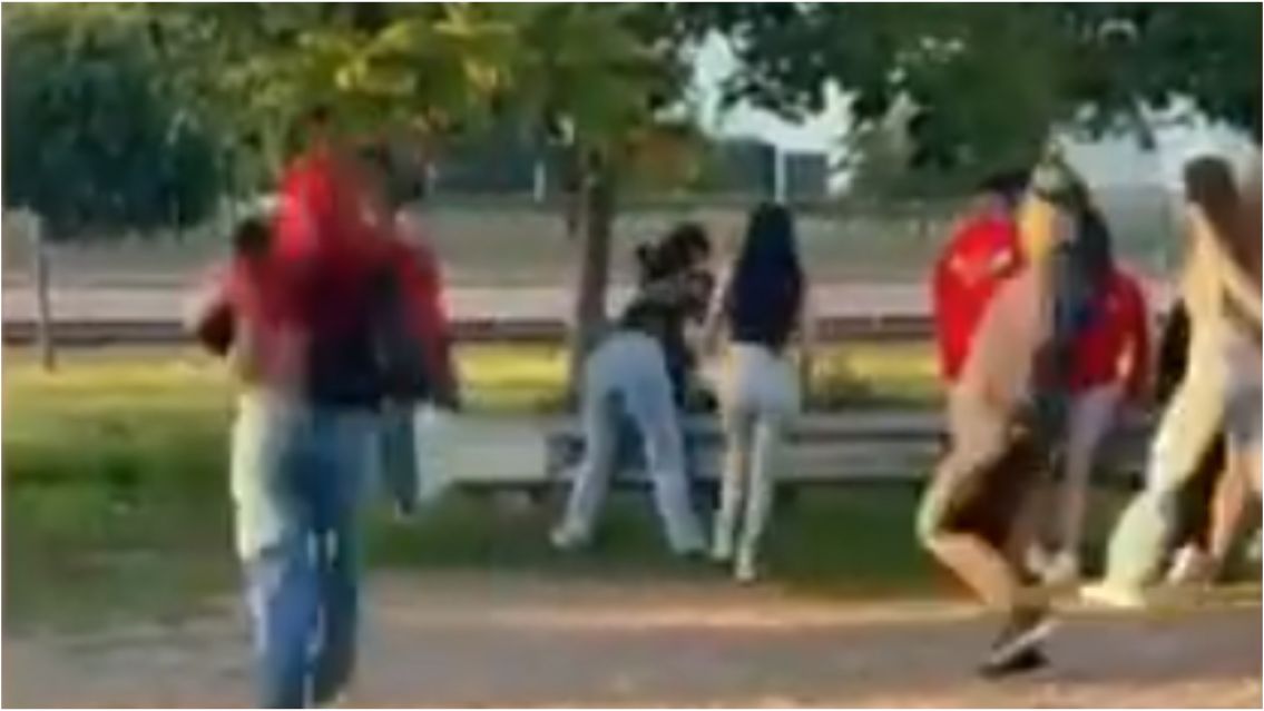 Una patota atac� a una mujer a la salida del boliche: "Te vamos a..."