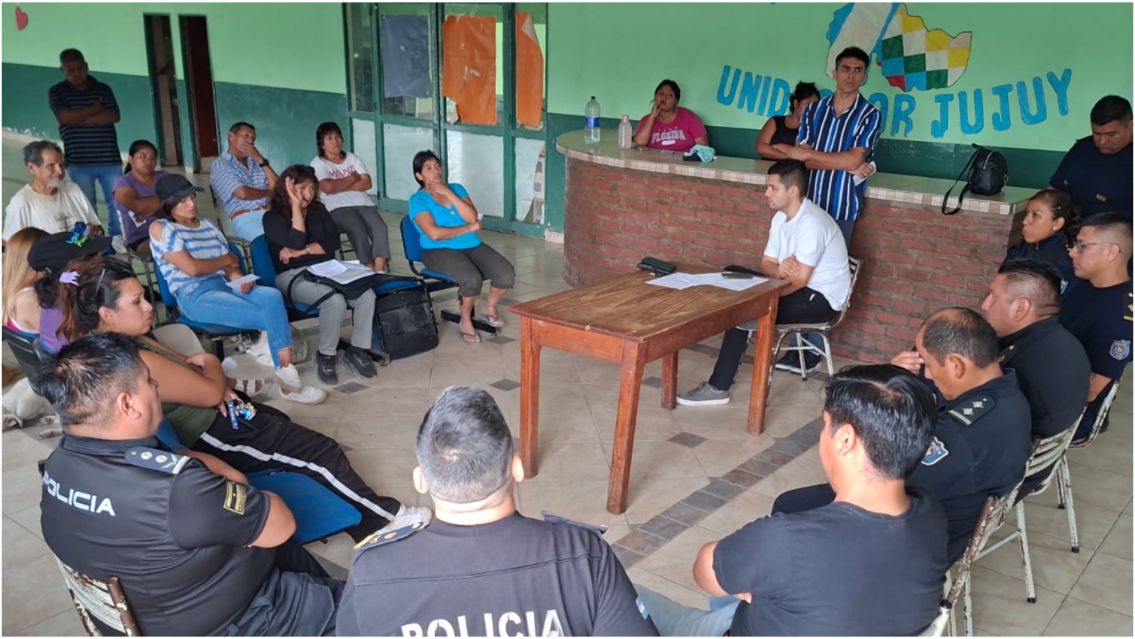 Vecinos de Palpal� y Alto Comedero exigieron mejoras urgentes en seguridad