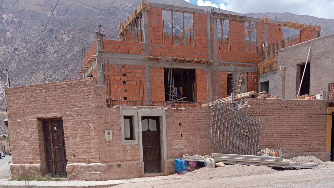 Maimar�: vecinos furiosos porque est�n construyendo una mansi�n en el casco hist�rico