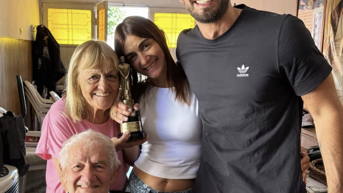 La medium que visit� Luzu hizo llorar desconsoladamente a Nico Occhiato
