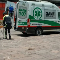 Encontraron a un hombre en el peor estado en una banca del Parque Xibi Xibi