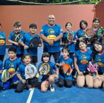 Ideal para vacaciones: lanzan clases gratuitas de pádel para chicos en Palpalá