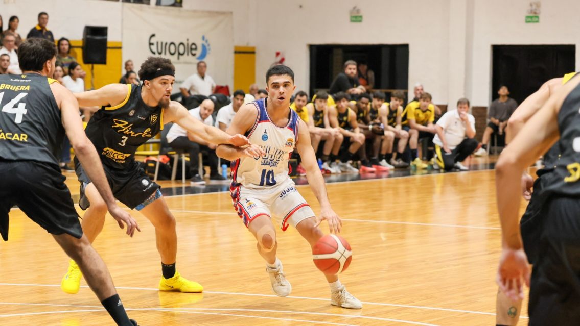 Jujuy B�squet cay� en C�rdoba y sigue sin levantar en la gira