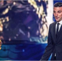 El gesto de Scaloni con la Copa del Mundo que nadie entendió y explotó en redes
