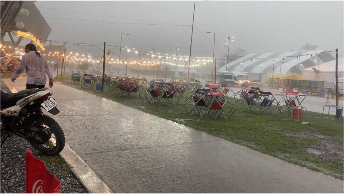 Fuertes tormentas y vientos a minutos de la Cena Blanca