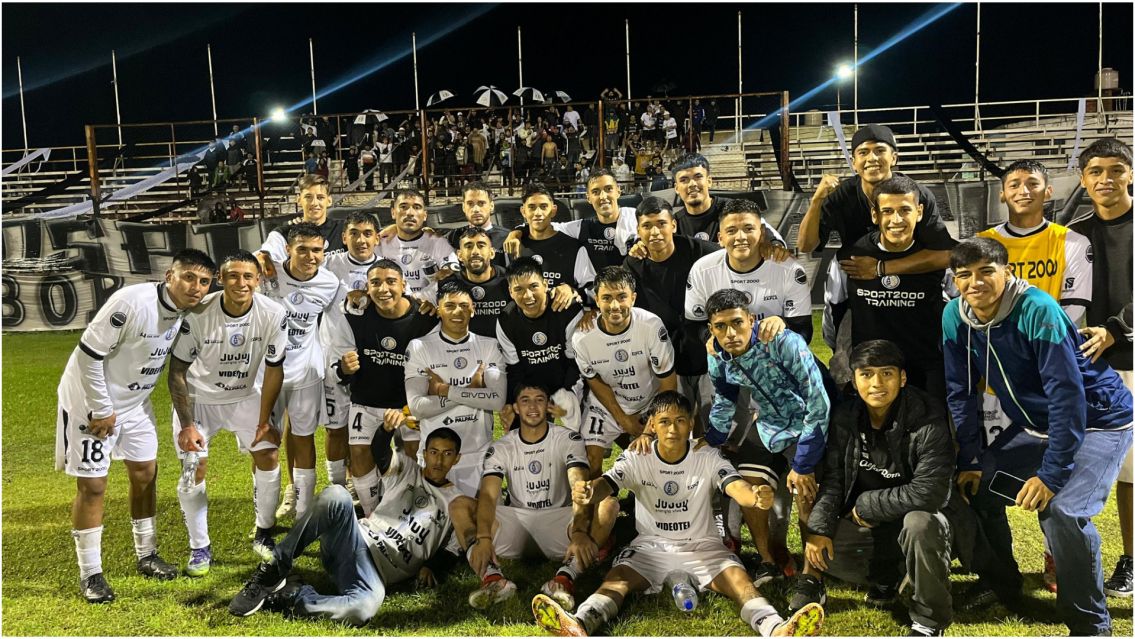 Altos Hornos Zapla goleó a Deportivo Luján y se metió en semifinales