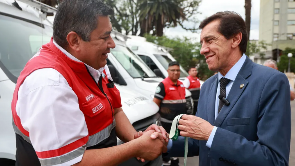 Sadir entregó 7 vehículos nuevos al SAME para reforzar el sistema sanitario